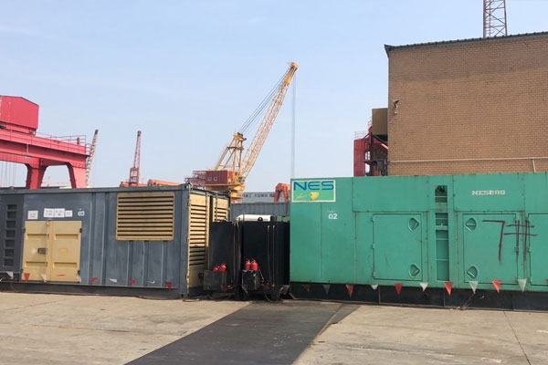 临邑发电机出租空气滤清器的清洁频率是多少？